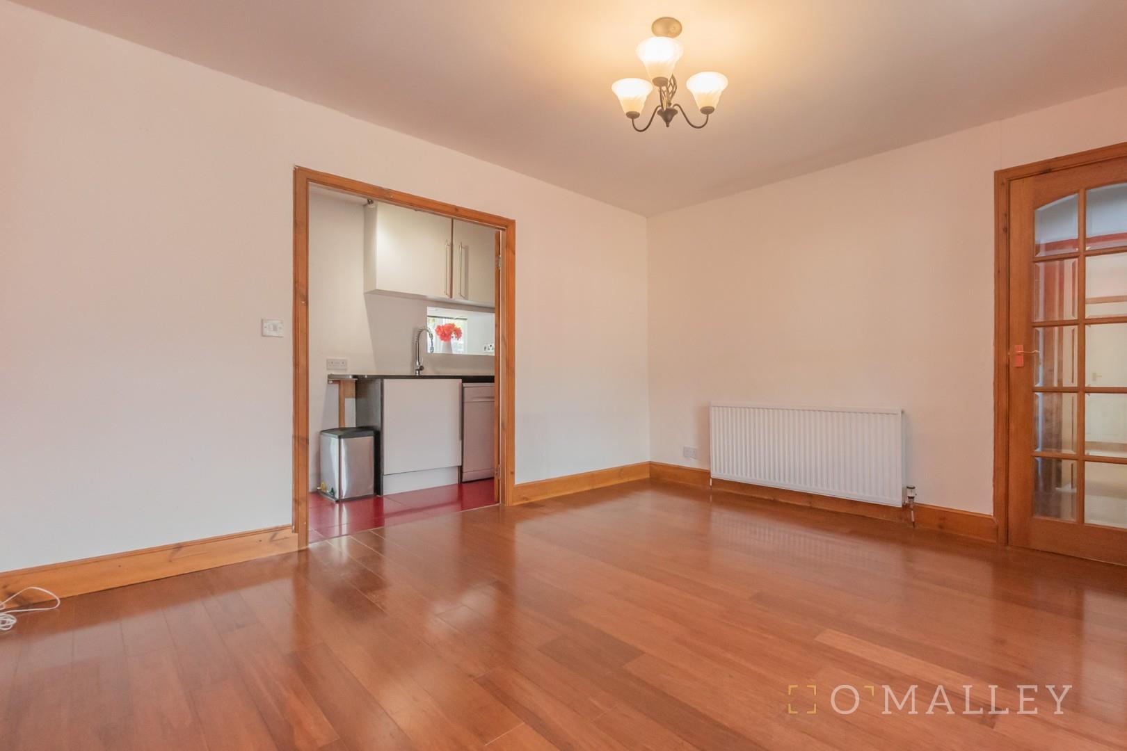 7. Living Room 4.jpg